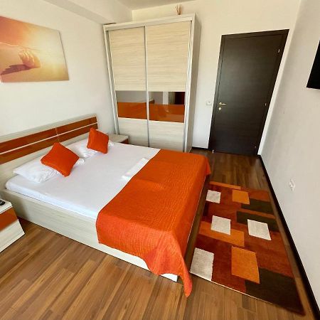 Alcomar Apartment - Summerland Mamaia Luaran gambar