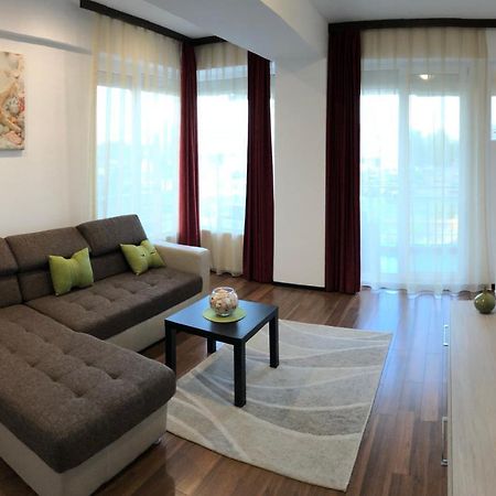 Alcomar Apartment - Summerland Mamaia Luaran gambar