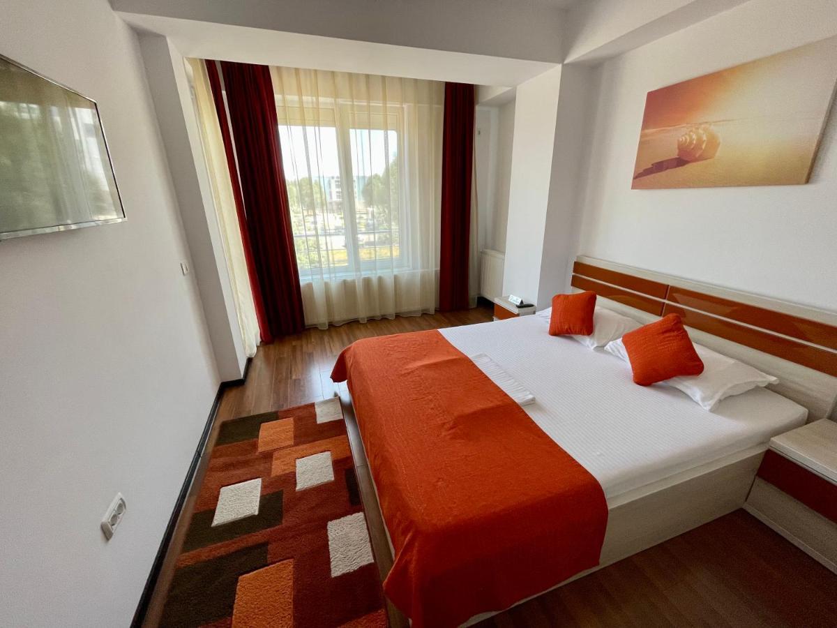 Alcomar Apartment - Summerland Mamaia Luaran gambar