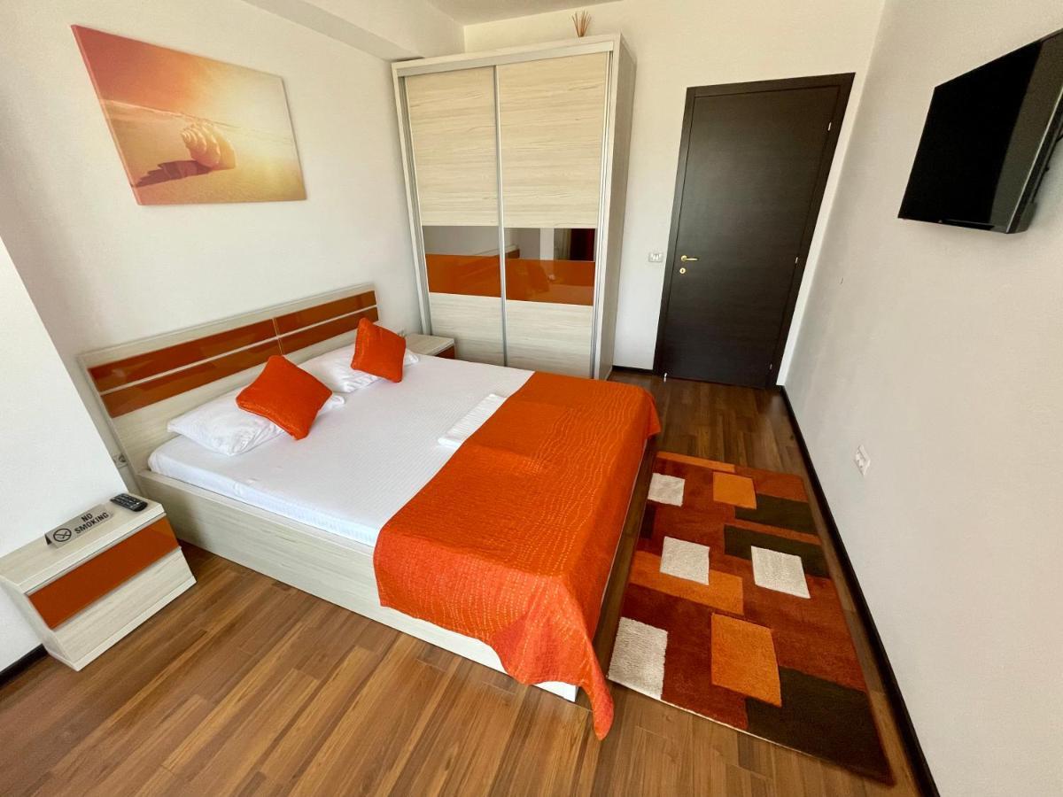 Alcomar Apartment - Summerland Mamaia Luaran gambar